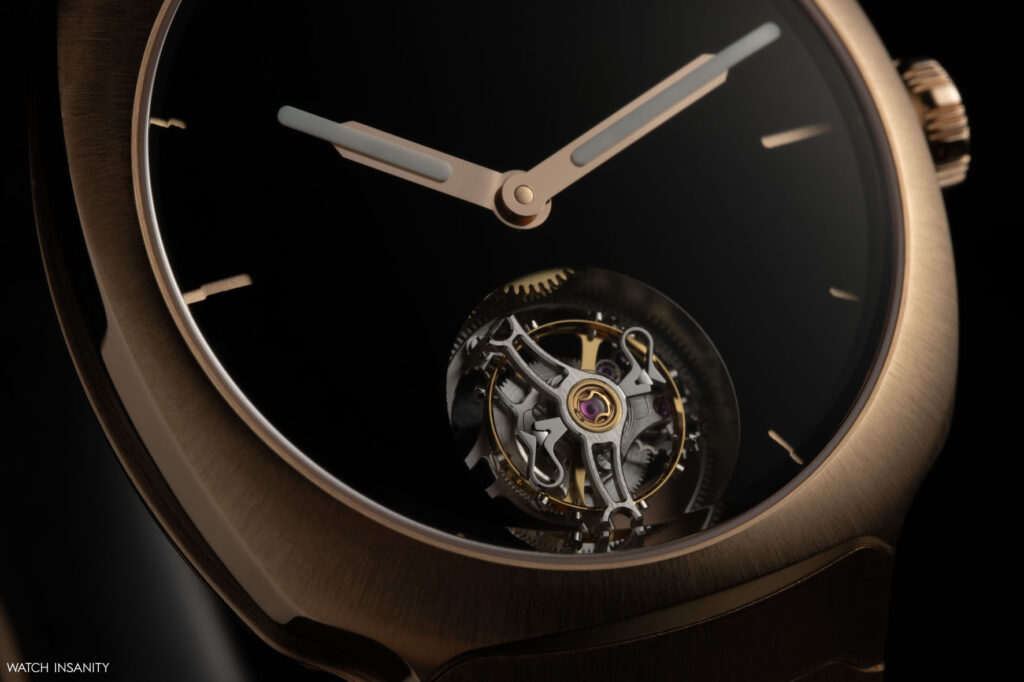 H. Moser & Cie: Streamliner Tourbillon Vantablack® 