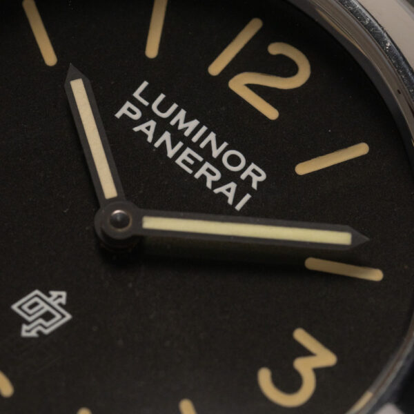 Panerai_Luminor_Logo_5218_201:A_Watch_Insanity_Pre_Loved_04