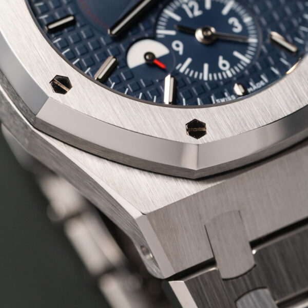 Audemars_Piguet_Royal_Oak_Dual_Time26120ST_Watch_Insanity_07