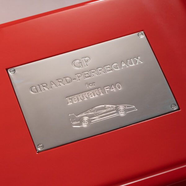Girard_Perregaux_Laureato_Ferrari_F40_Ref80190_Watch_Insanity_Pre_Loved_11