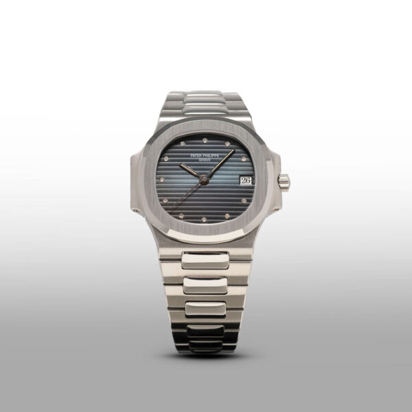 Patek_Philippe_Nautilus_3800:1_Diamond_Watch_Insanity_Pre_Loved_01
