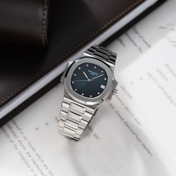 Patek_Philippe_Nautilus_3800_Diamond_Watch_Insanity_Pre_Loved_02