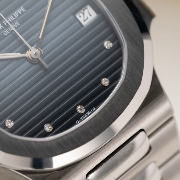 Patek_Philippe_Nautilus_3800_Diamond_Watch_Insanity_Pre_Loved_06