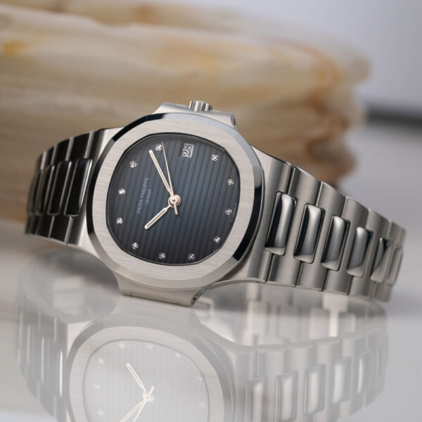 Patek_Philippe_Nautilus_3800_Diamond_Watch_Insanity_Pre_Loved_11