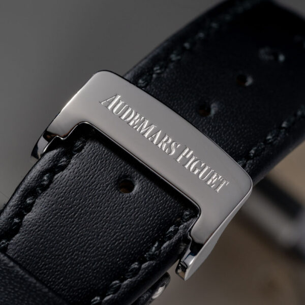 Audemars_Piguet_Offshore_Titanium_Tantlum_Watch_Insanity_Pre_Loved_07