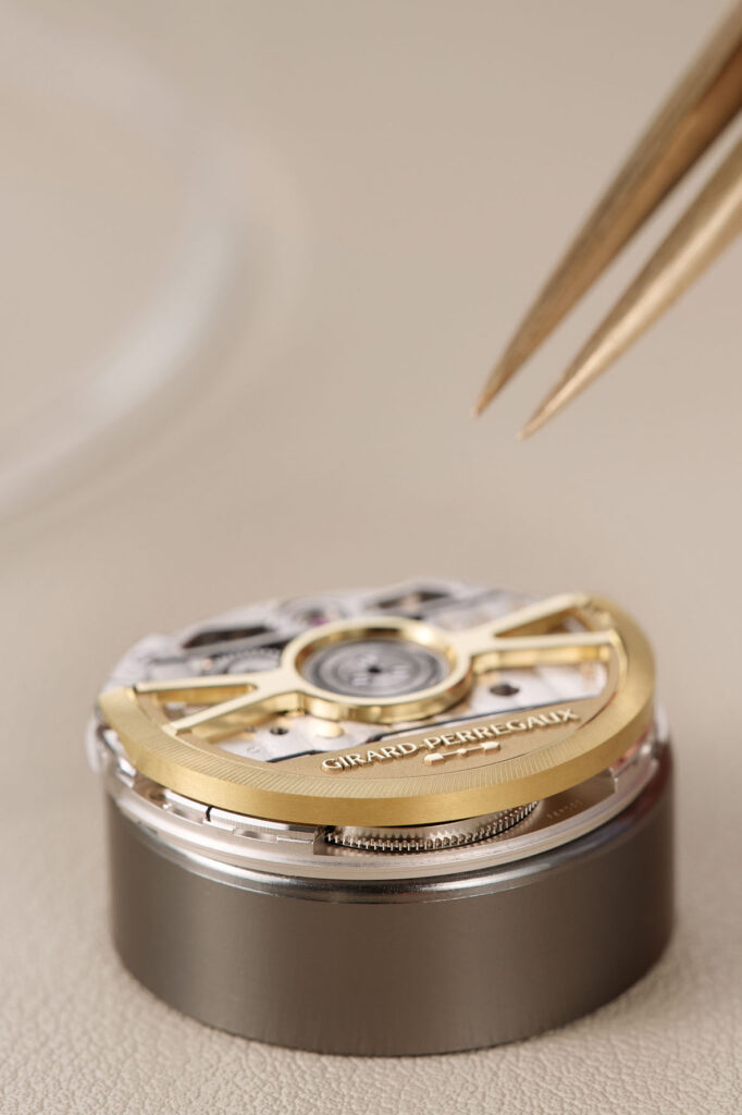 Girard-Perregaux Calibre GP4800