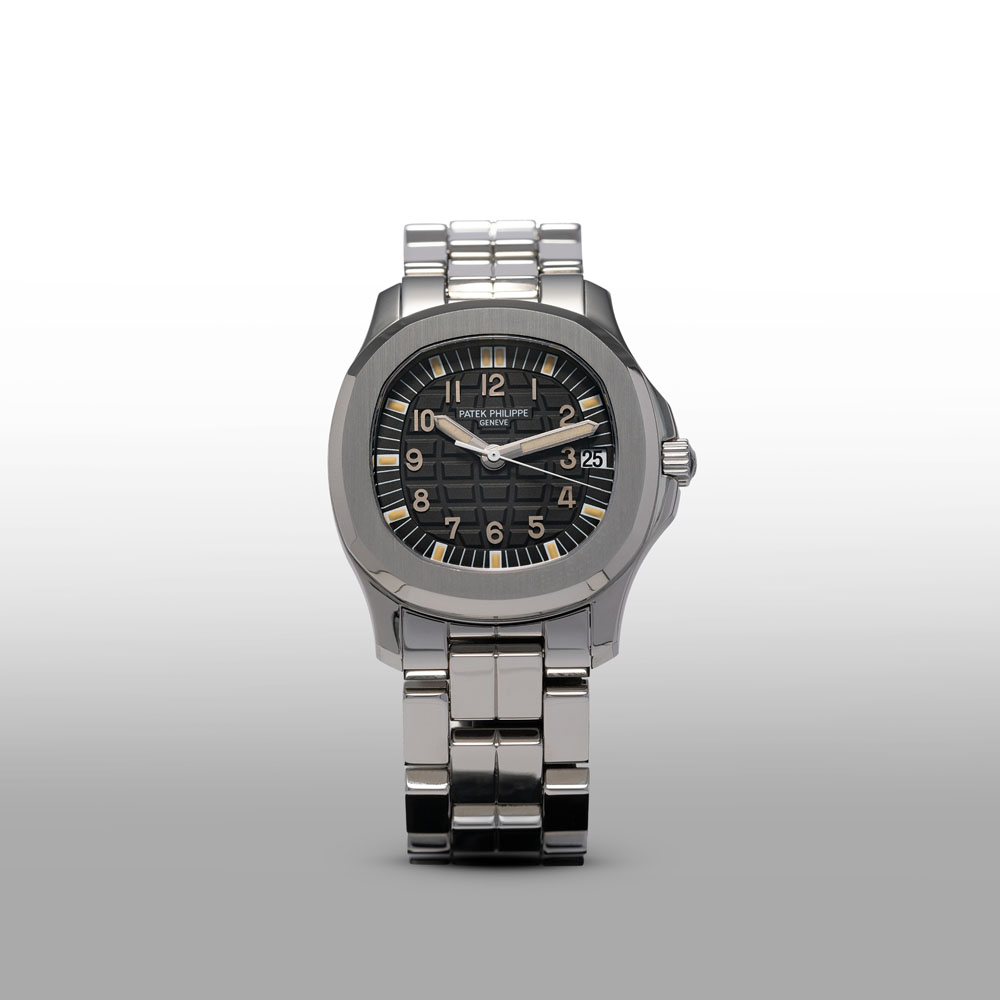 Patek_Philippe_Aquanaut_5066_Watch_Insanity_Pre_Loved_01