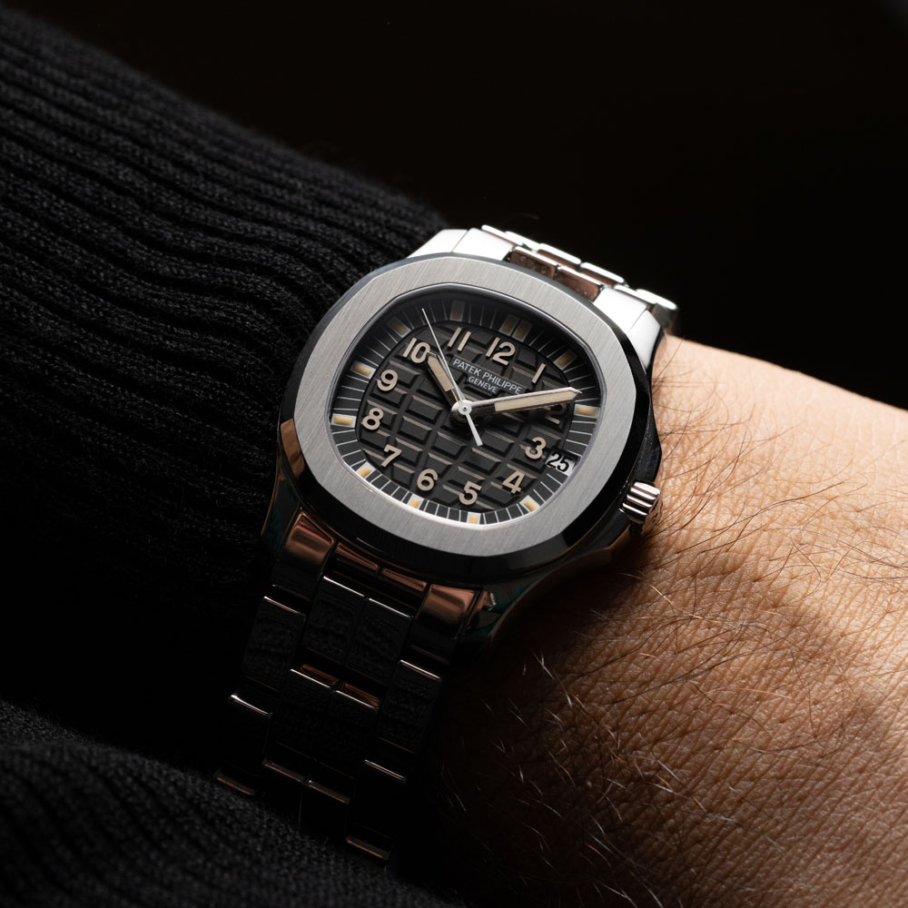 Patek_Philippe_Aquanaut_5066_Watch_Insanity_Pre_Loved_09