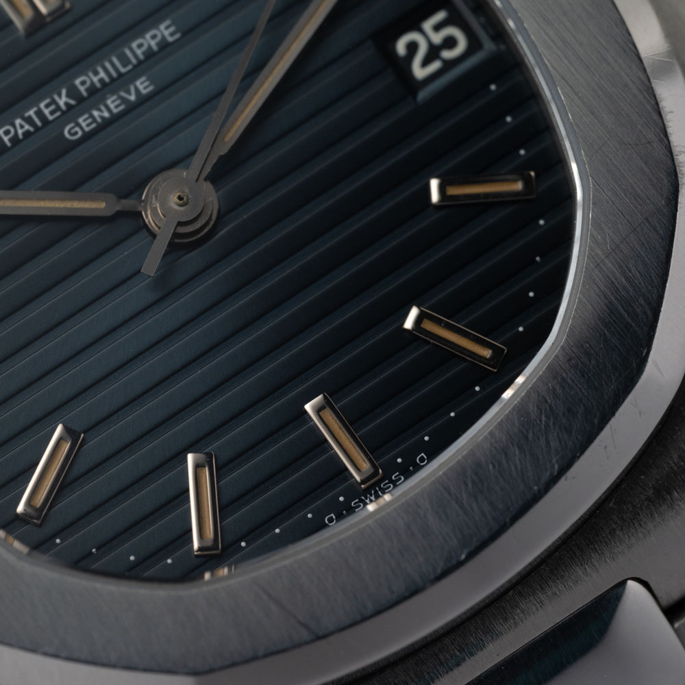 Patek_Philippe_Nautilus_3800_Watch_Insanity_Pre_Loved_07
