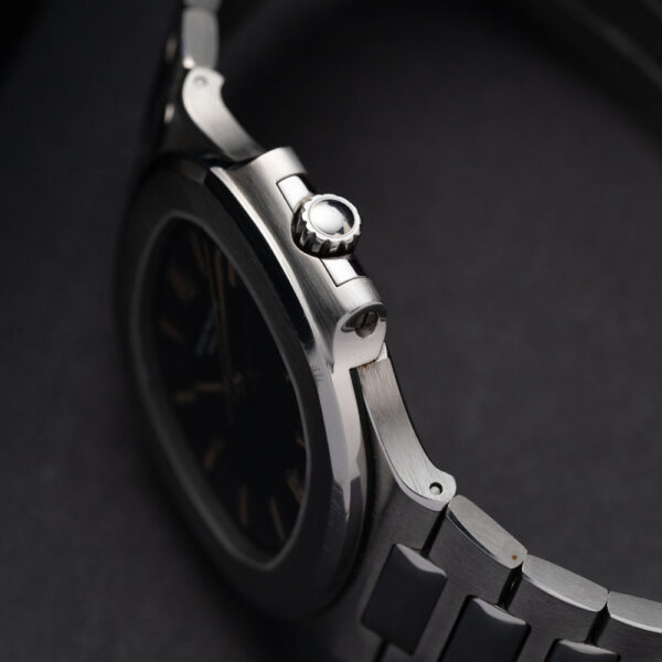 Patek_Philippe_Nautilus_3800_Watch_Insanity_Pre_Loved_08