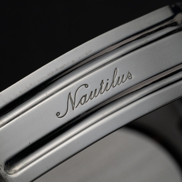 Patek_Philippe_Nautilus_3800_Watch_Insanity_Pre_Loved_10