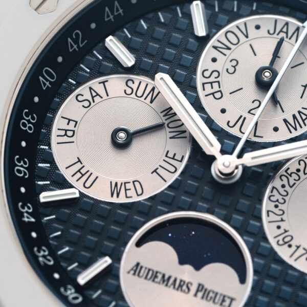 Audemars_Piguet_Royal_Oak_QP_26579CB_Watch_Insanity_Pre_Loved_05