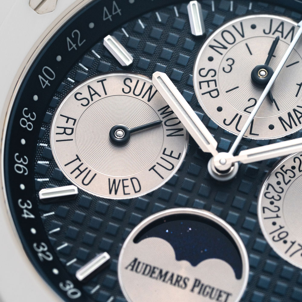 Audemars_Piguet_Royal_Oak_QP_26579CB_Watch_Insanity_Pre_Loved_05