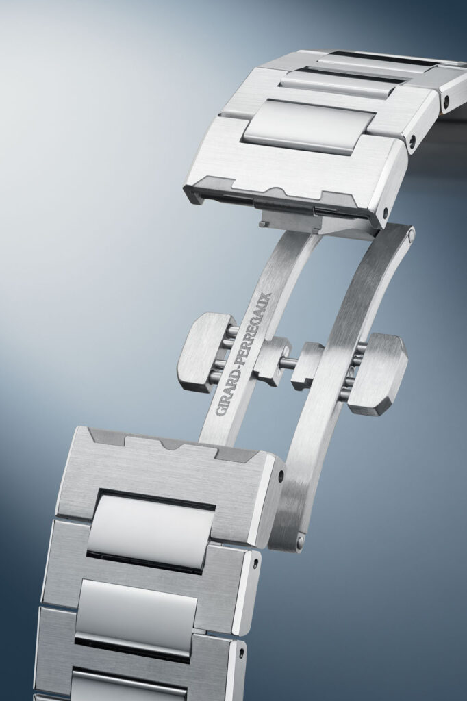 Girard-Perregaux Laureato Three Gold Bridges