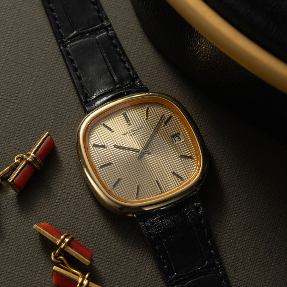 Patek_Philippe_3604_TV_Screen_Watch_Insanity_Pre_Loved_02