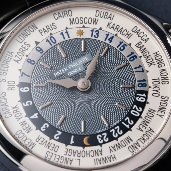 Patek_Philippe_World_Time_5110P_Watch_Insanity_Pre_Loved_07