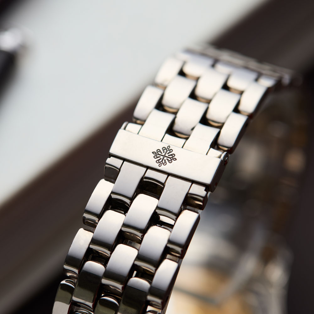 Patek_Philippe_Annual_Calendar_5036:1G_Watch_Insanity_Pre_Loved_09 Patek_Philippe_Annual_Calendar_5036:1G_Watch_Insanity_Pre_Loved_09