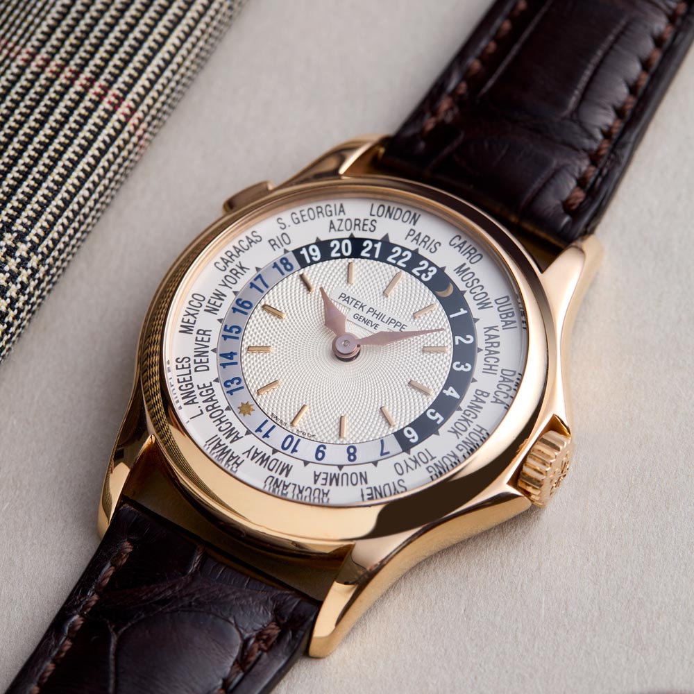 Patek_Philippe_World_Time_5110R_Watch_Insanity_Pre_Loved_03