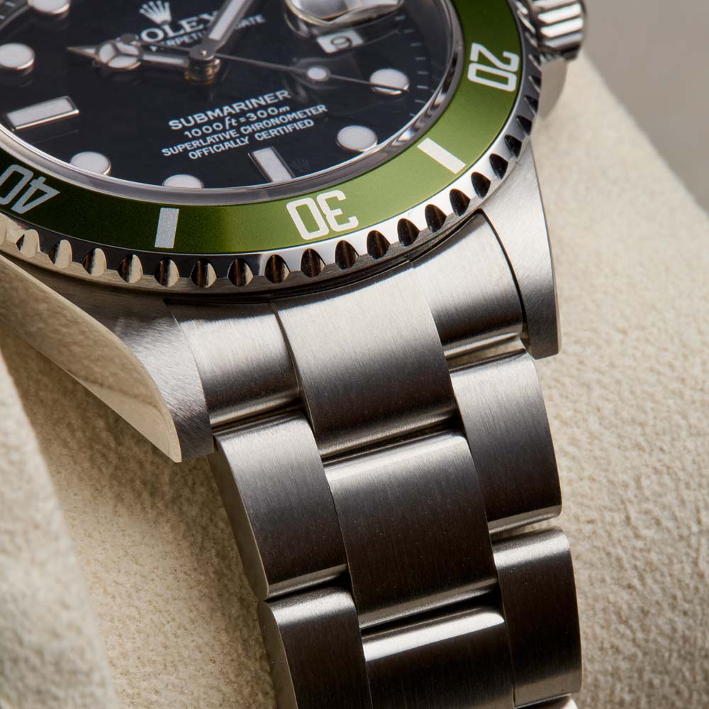 Rolex_Submariner_16610_Watch_Insanity_Pre_Loved_05