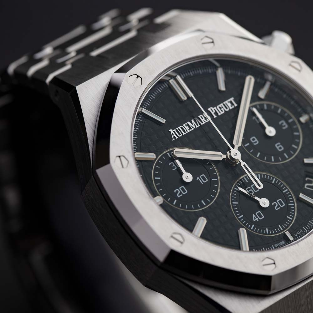 Audemars_Piguet_Royal_Oak_Chronograph_50th_Anniversary_26240ST_Watch_Insanity_04