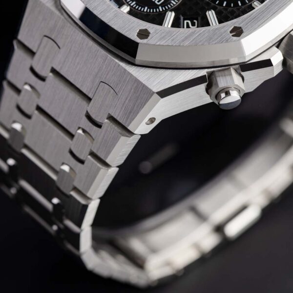 Audemars_Piguet_Royal_Oak_Chronograph_50th_Anniversary_26240ST_Watch_Insanity_08