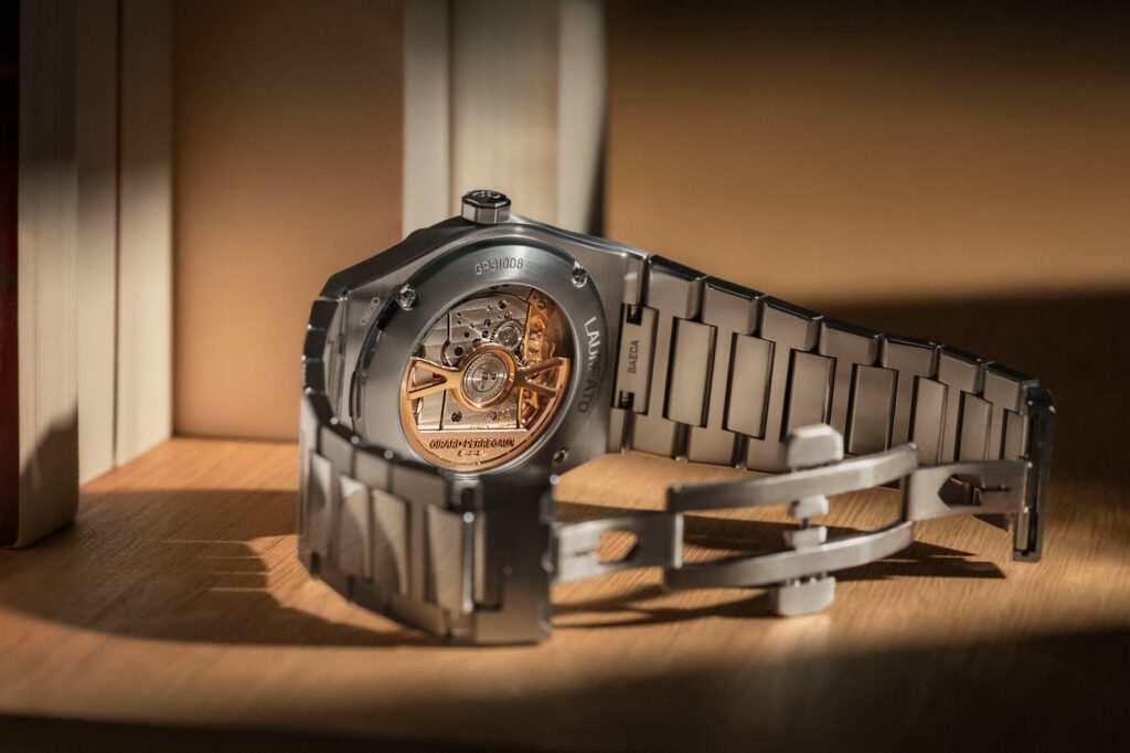 Girard-Perregaux Laureato Fifty