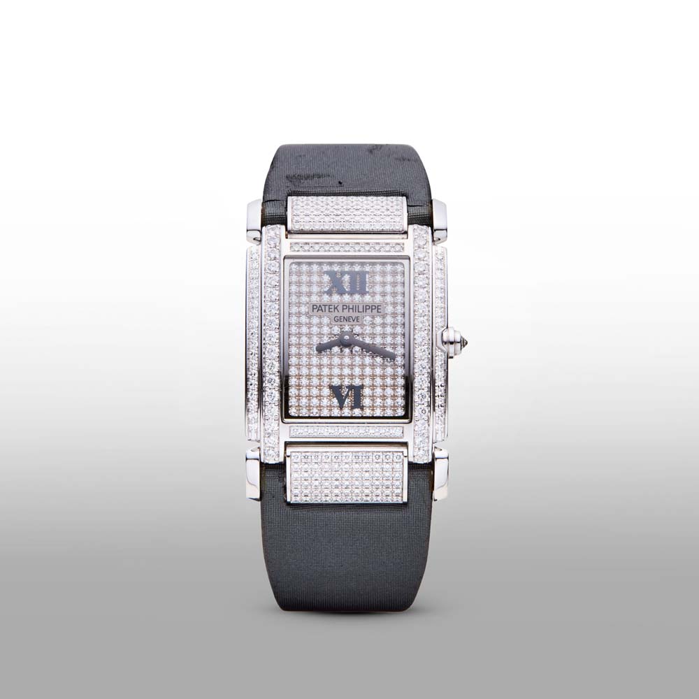 Patek_Philippe_Twenty4_4910G_Watch_Insanity_Pre_Loved_01