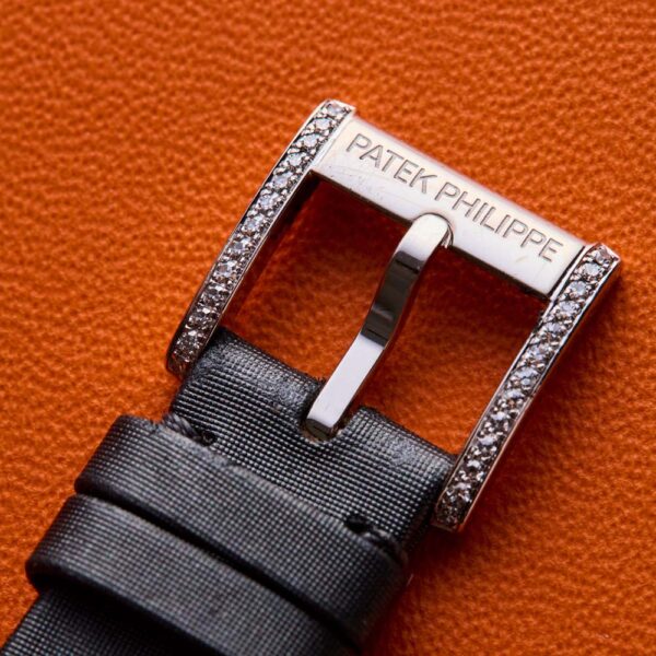 Patek_Philippe_Twenty4_4910G_Watch_Insanity_Pre_Loved_05