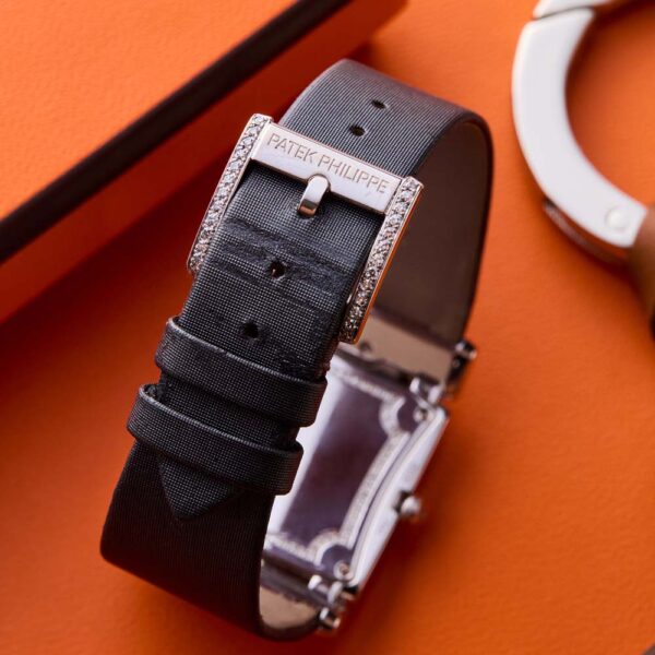 Patek_Philippe_Twenty4_4910G_Watch_Insanity_Pre_Loved_11