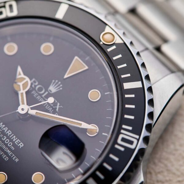 Rolex_Submariner_168000_Watch_Insanity_Pre_Loved_06