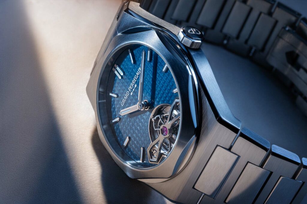 Laureato Fifty Tourbillon Micro Rotor 39 mm